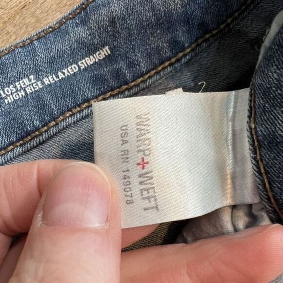 Warp + Weft Los Feilz Women's Distressed Jeans High Rise Relaxed Straight 32x28 - Picture 10 of 15